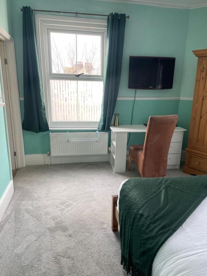 Bed and Breakfast Seaview Public House Birchington-on-Sea Exteriér fotografie